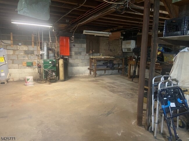 Building Photo - 1116 St Louis Ave