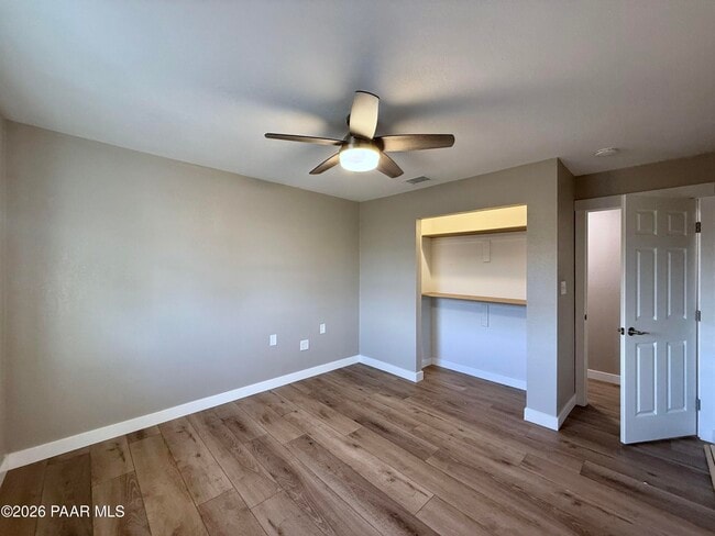 Building Photo - 7216 E Grandview Dr
