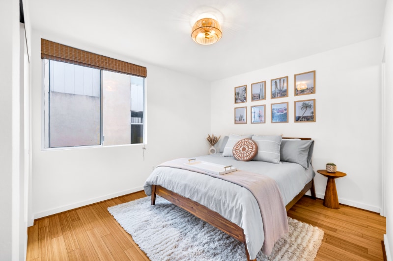 Building Photo - 2608 Lincoln Ave