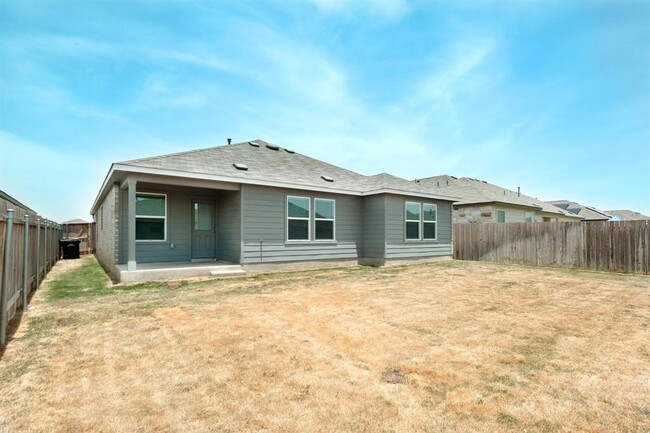Building Photo - 200 Coventry Dr