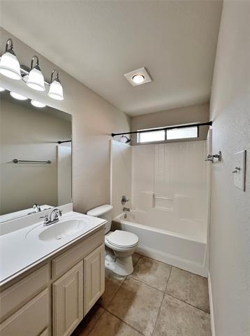 Building Photo - 600 Bretts Way