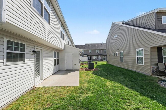 Building Photo - 3874 Copperfield Ct