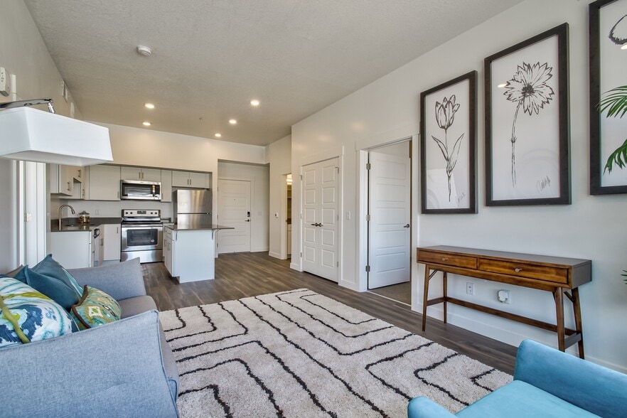 127 - Meadowbrook Millcreek Apartments
