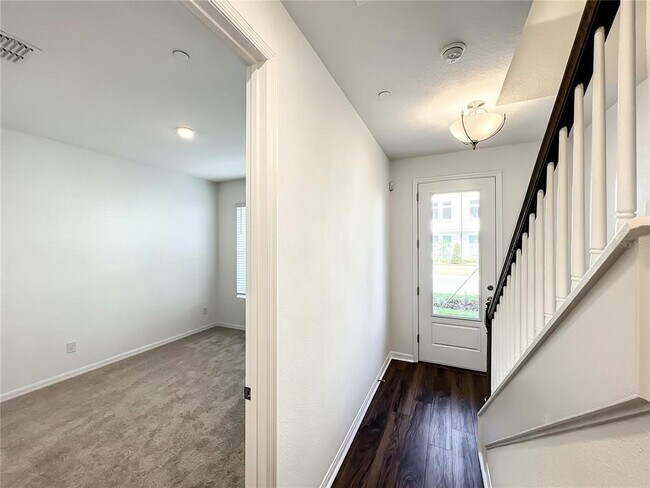 Building Photo - 12518 Willstatter Ave