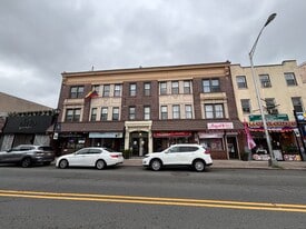 Building Photo - 276 Morris Ave