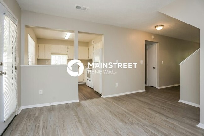 Building Photo - 3 Bedroom Pet-Friendly Home in Stone Mount...