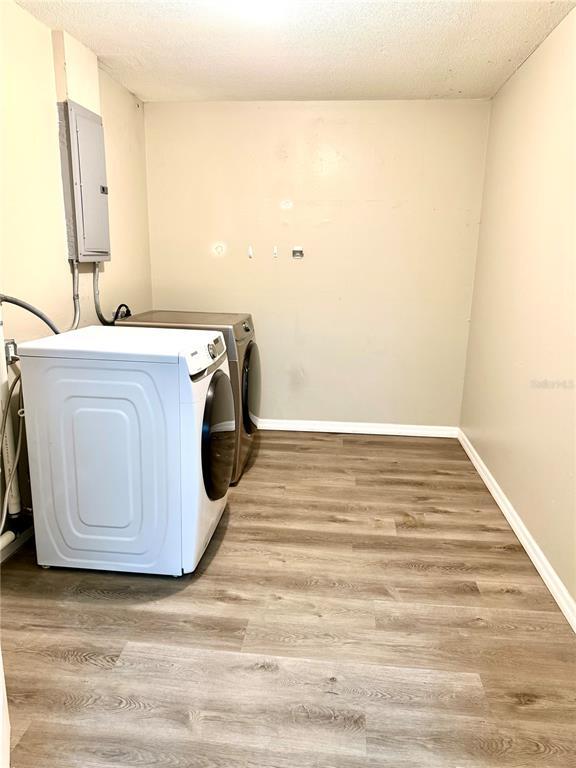 Building Photo - 2474 Dianne Dr