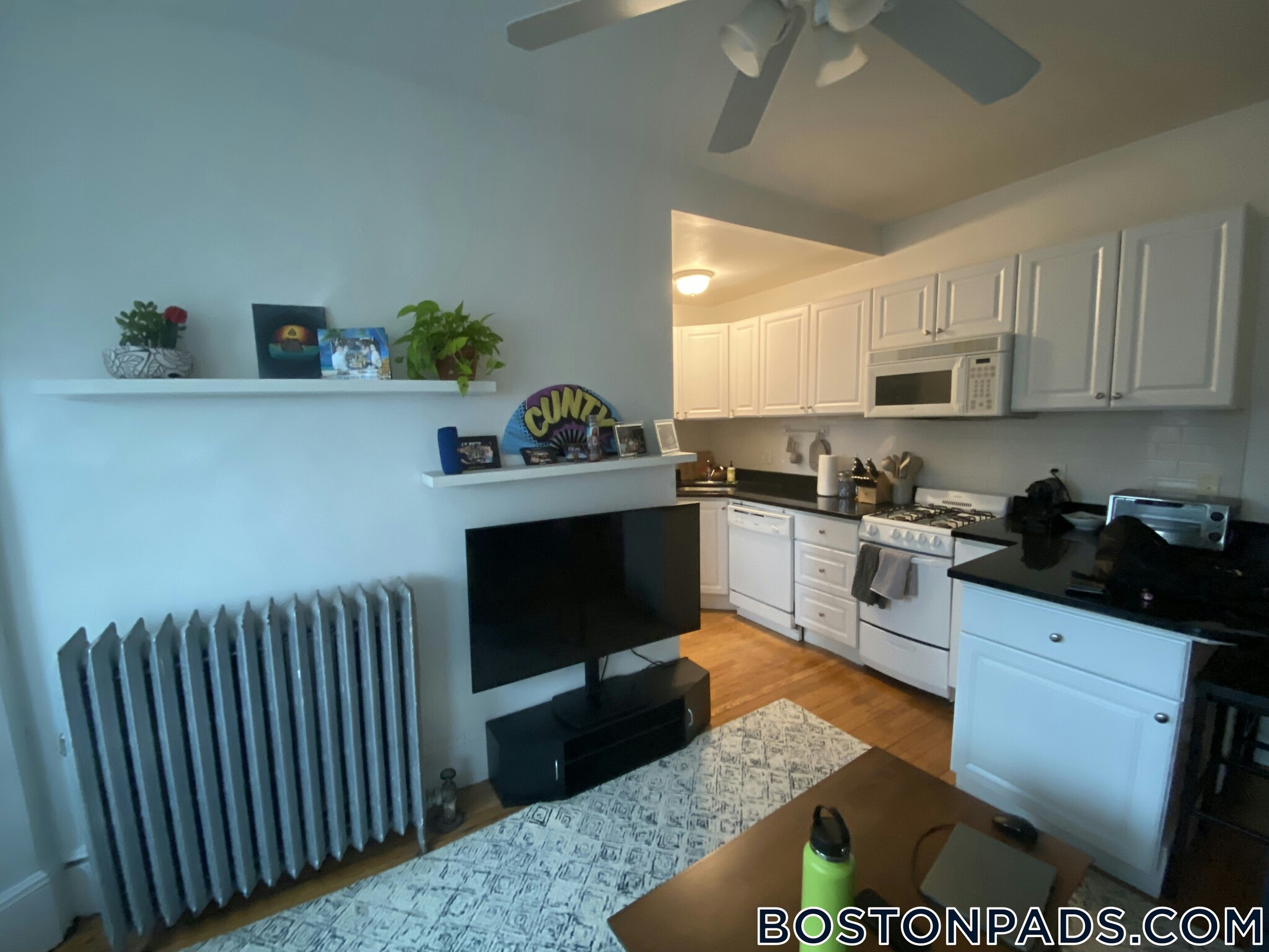 Building Photo - 26 Hemenway St