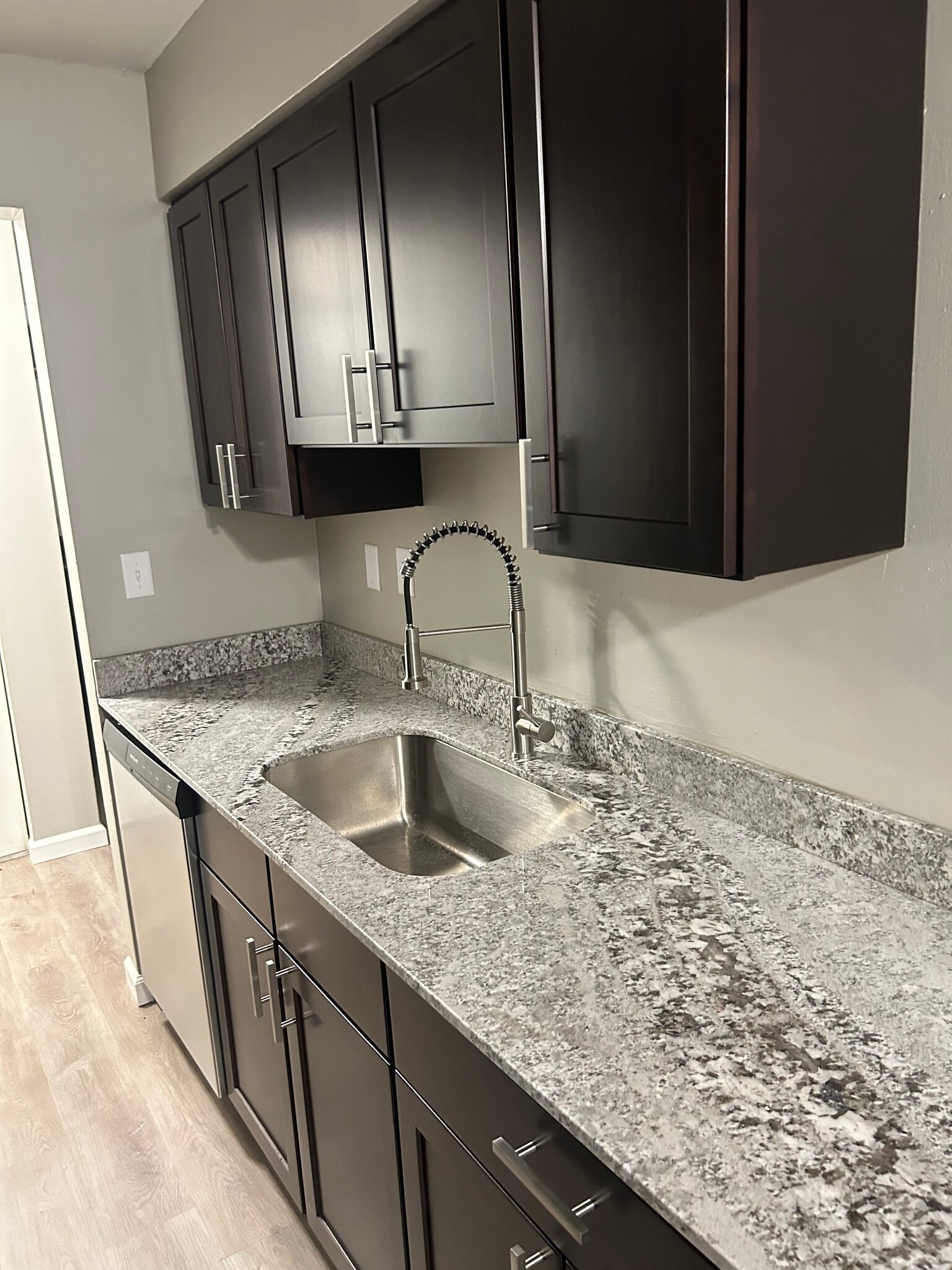 Building Photo - Park 85