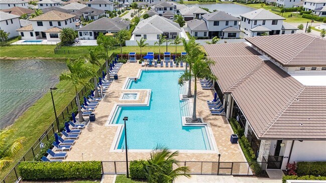 Building Photo - 4407 SW 175th Ave
