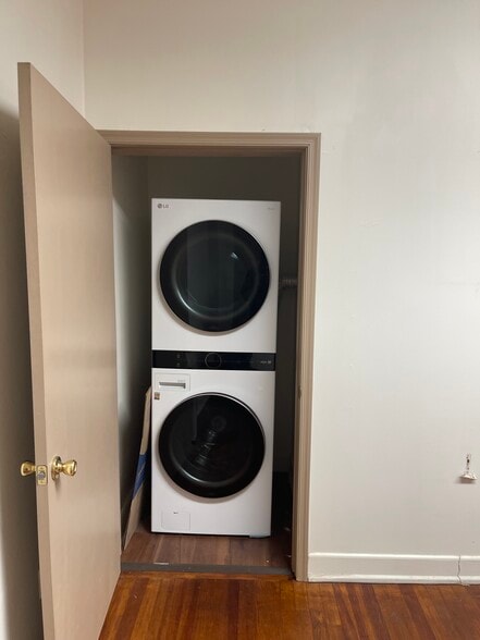 Washer and Dryer - 42 S State St