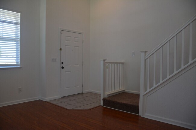 Building Photo - 1019 Cape May Dr