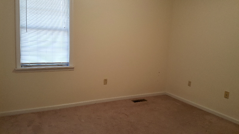 Building Photo - 608 Windcrest Dr