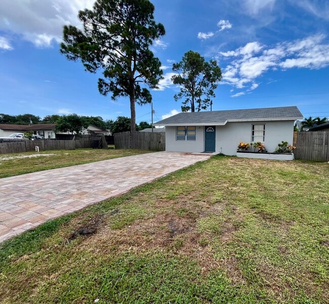 Primary Photo - 3566 Ivanhoe Ave
