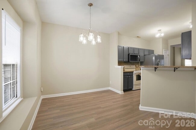 Building Photo - 3028 Misty Harbor Cir