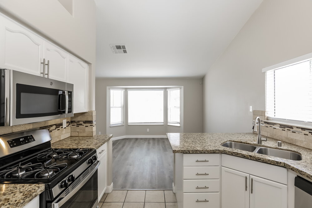 Building Photo - 4340 W La Madre Way