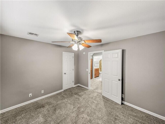 Building Photo - 1030 Harvest St