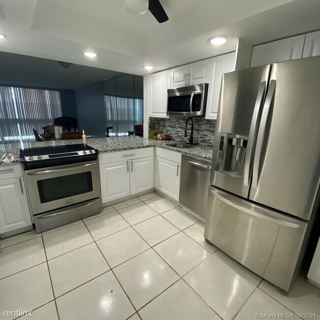 Primary Photo - 2 br, 2 bath Condo - 1551 NE Miami Gardens Dr