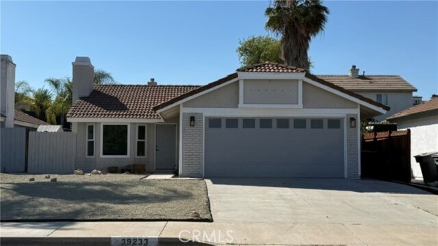 Building Photo - 39233 Rising Hill Dr