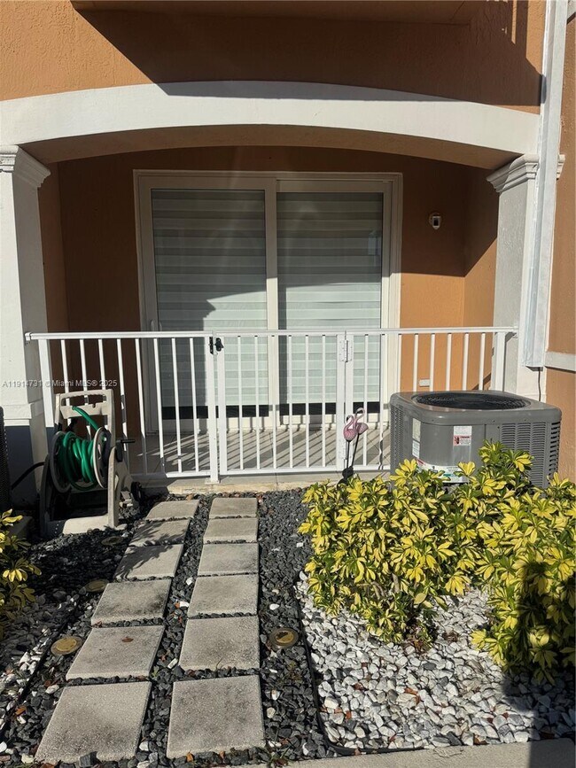 Building Photo - 7250 NW 177th St