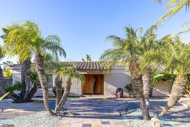 Building Photo - 5400 Carlsbad Blvd