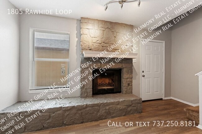 Building Photo - 1805 Rawhide Loop