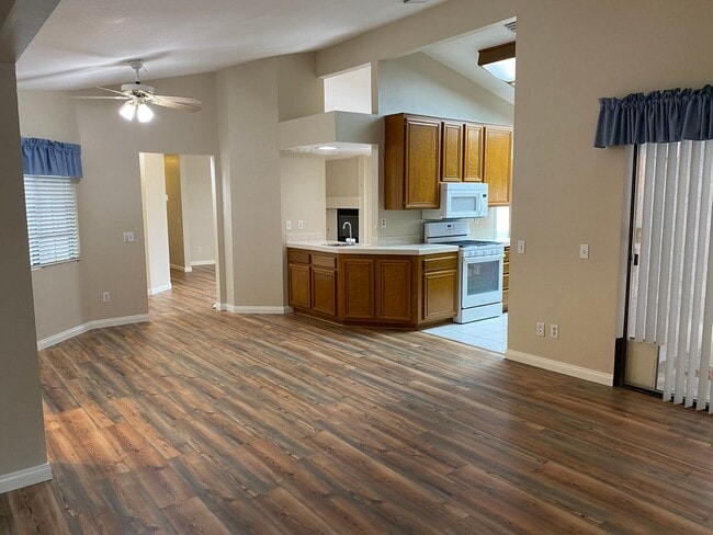 Building Photo - 3611 Kim Ct