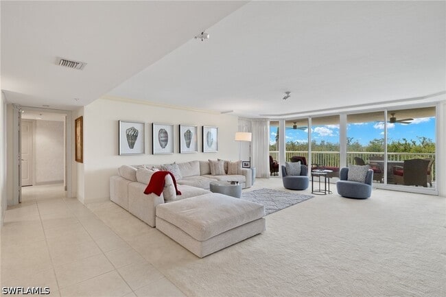 Building Photo - 6849 Grenadier Blvd