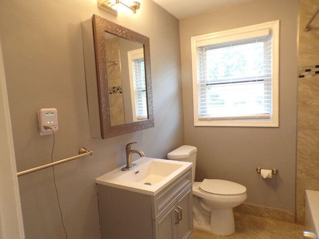 Building Photo - Charming Ranch-Style Home with Finished Ba...