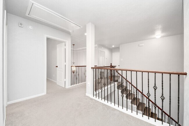 Building Photo - 2906 Windysage Ct