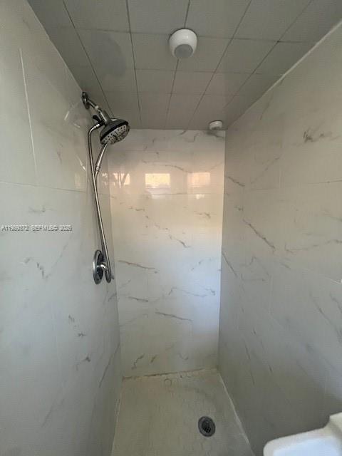 Building Photo - 2475 NE 184th Terrace