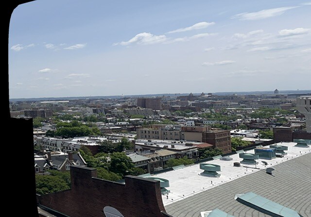 Building Photo - 1954 Columbia Rd NW