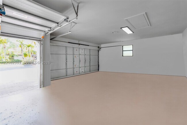 Building Photo - 6586 NW 97th Dr