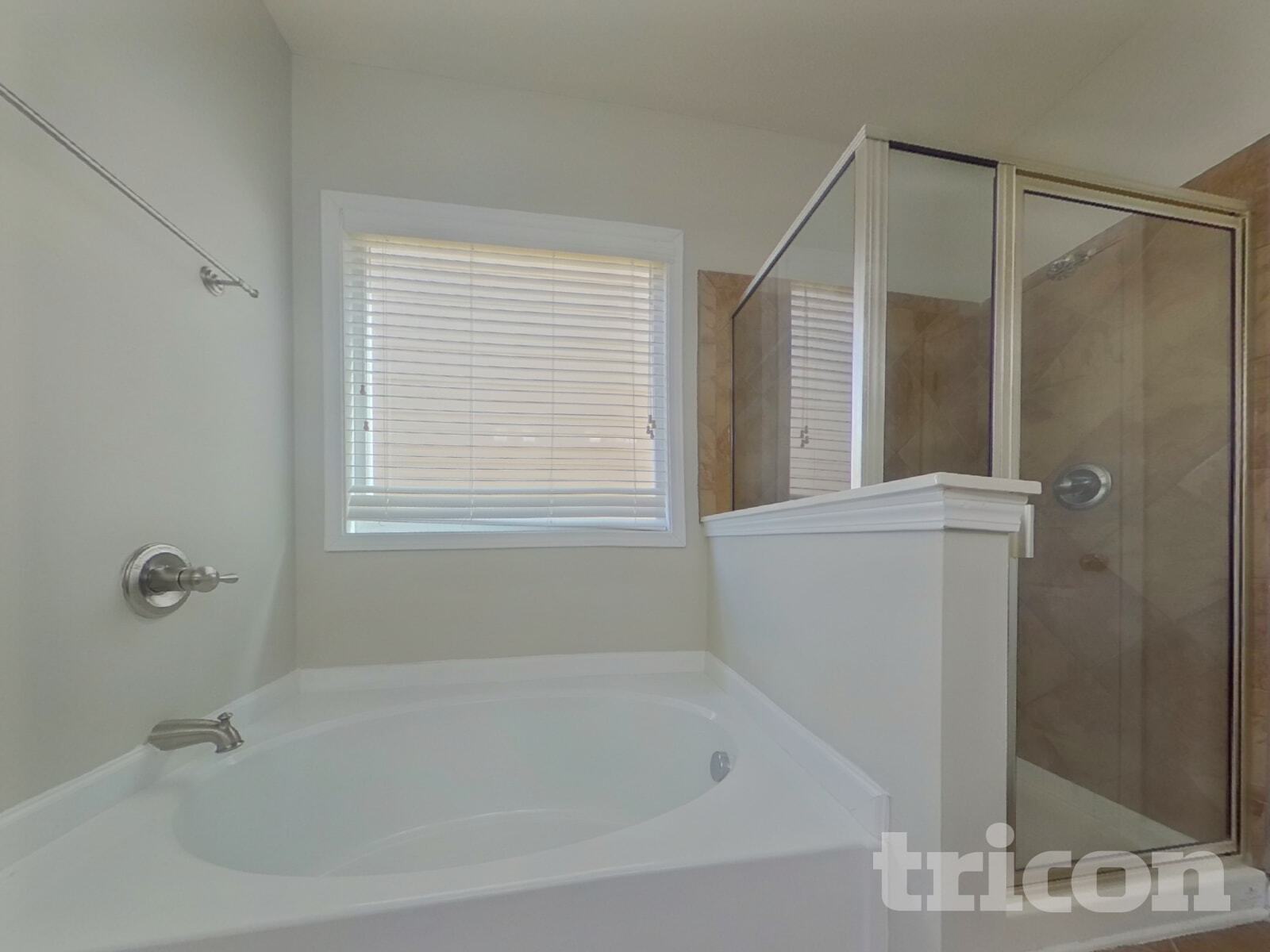 Building Photo - 3427 Harvest Ridge Ln NE