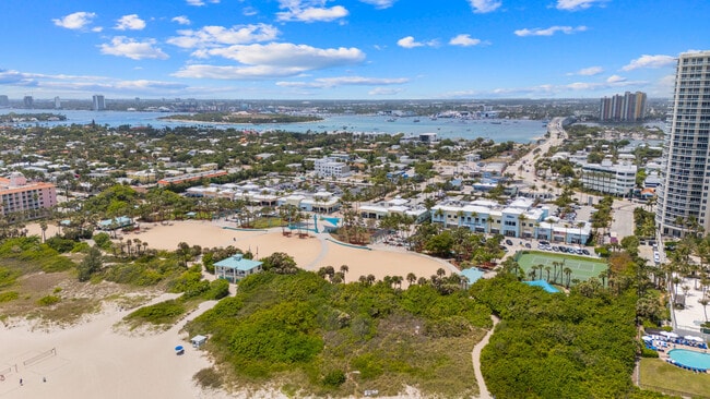 Building Photo - 4200 N Ocean Dr