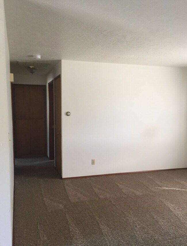 Building Photo - MCCP3