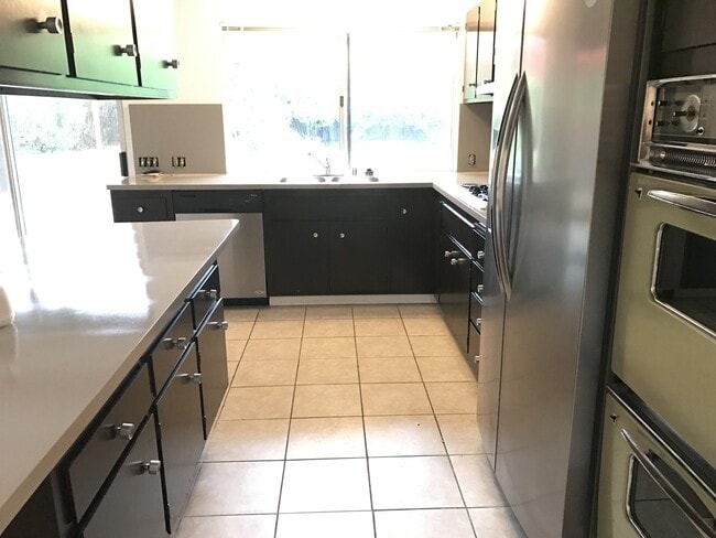 Building Photo - 4217 American River Dr