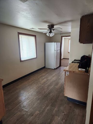 Building Photo - 3627 E Munkwitz Ave