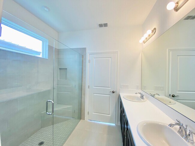 Building Photo - Winter Park House for Rent