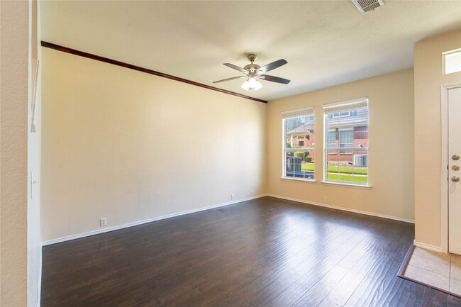 Building Photo - 2228 Stonepark Pl
