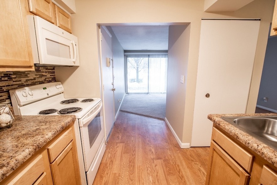 Building Photo - Westminster Place