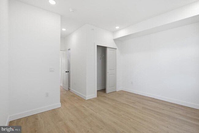 Building Photo - 2554 N 12th St
