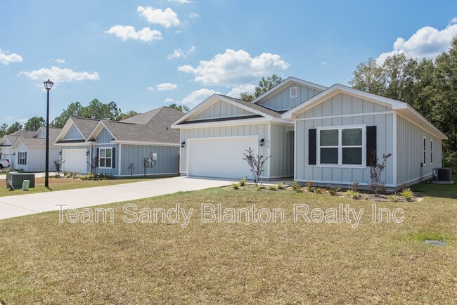 Primary Photo - 874 Windhill Dr