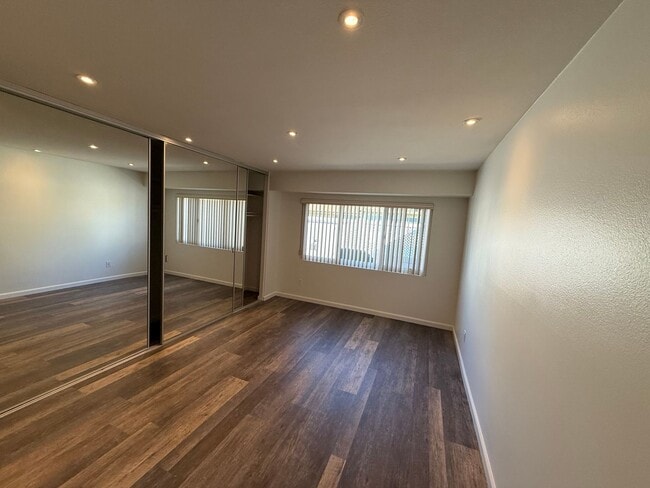 Building Photo - An Updated Leisure Village Home now available