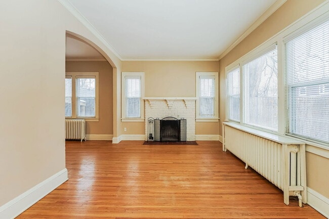 Building Photo - 4949 Penn Ave S