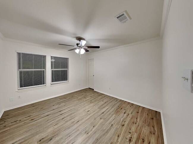 Building Photo - 19814 Rustic Lake Ln