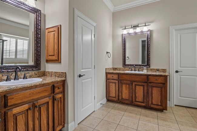 Building Photo - 9134 Penny Ln