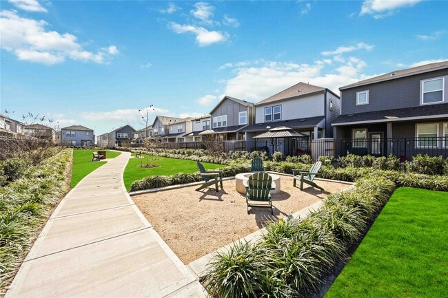 Building Photo - 14759 Slow River Ave