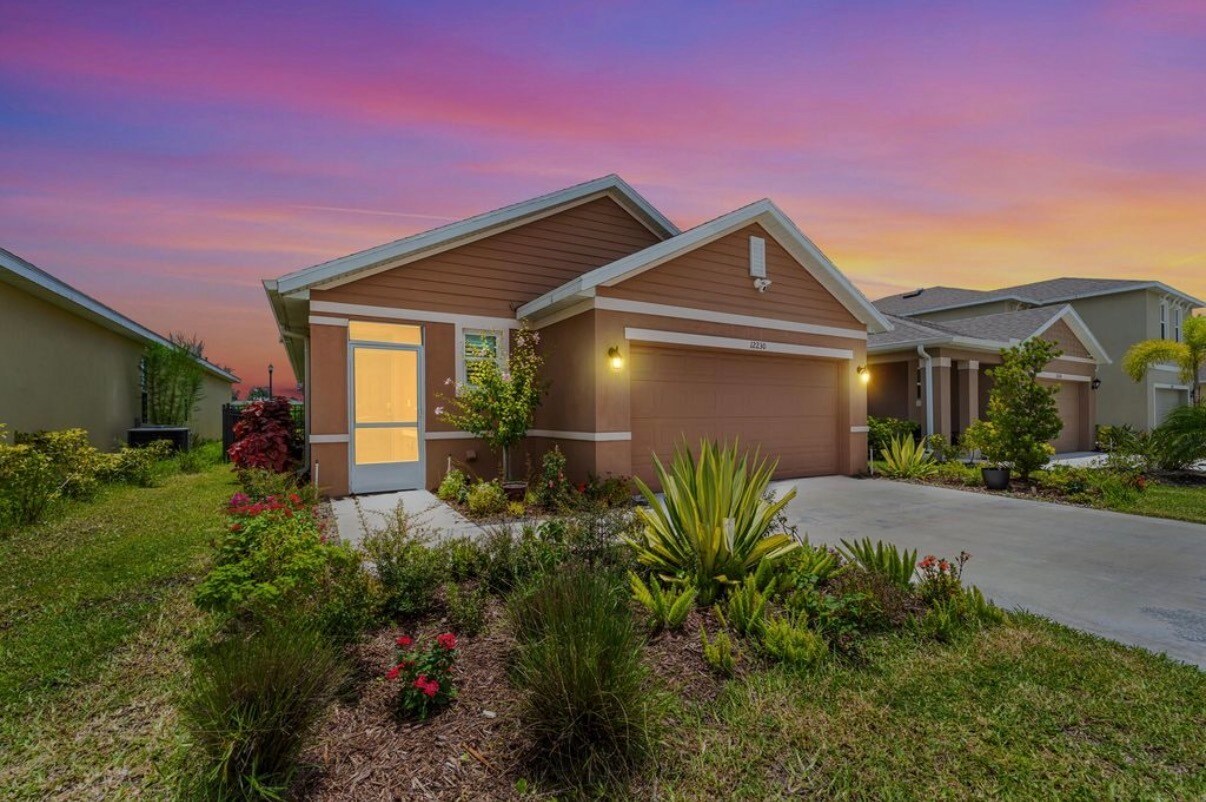 Building Photo - 12230 SW Rimini Way