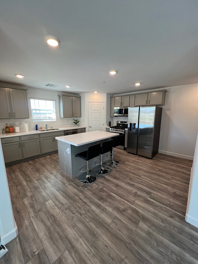 Building Photo - 843 Jigglypuff Pl